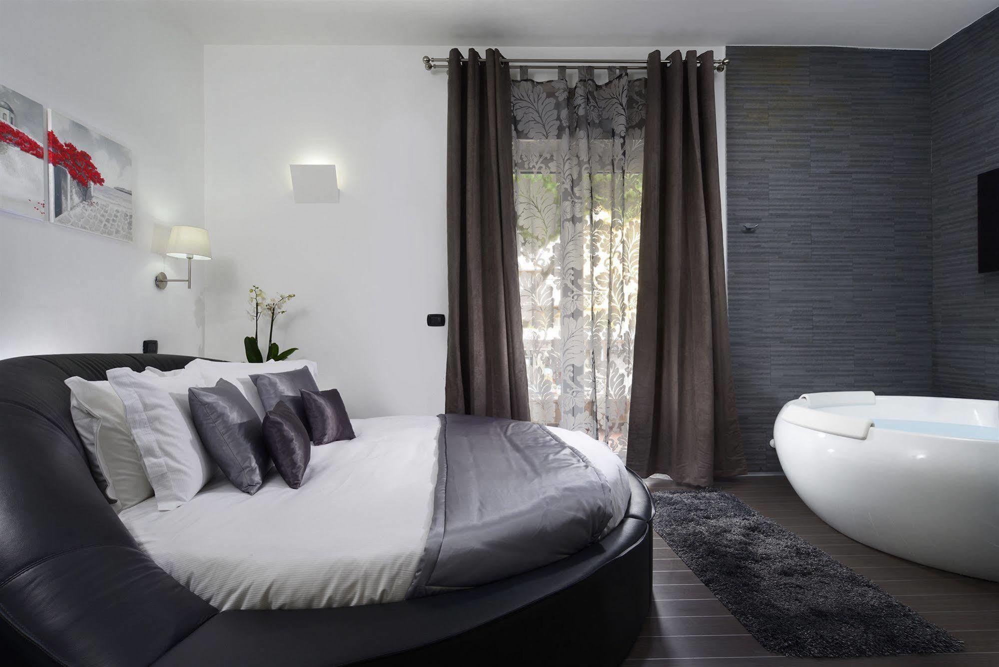 Gregorio VII Luxury Suites Roma Esterno foto