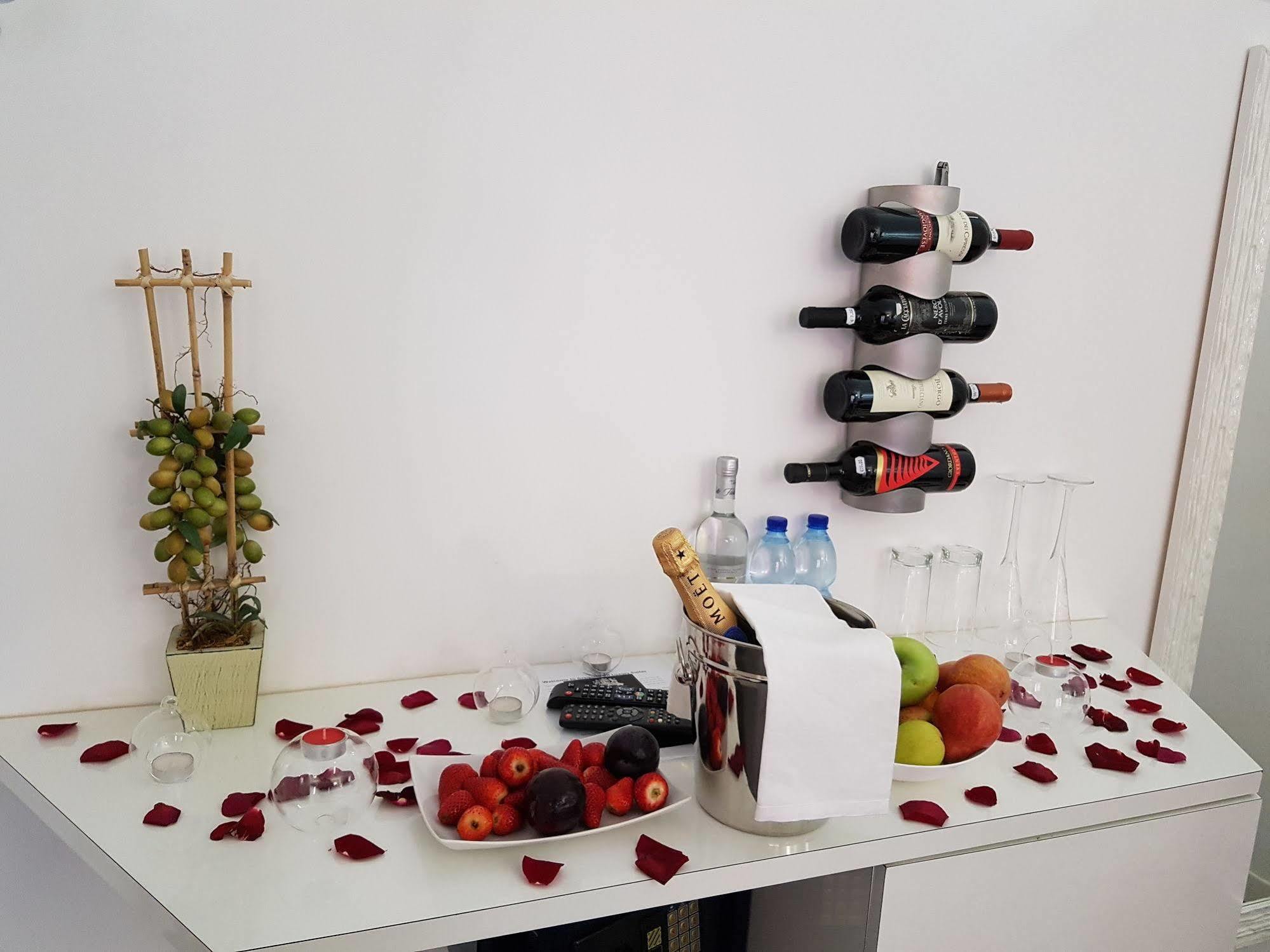 Gregorio VII Luxury Suites Roma Esterno foto