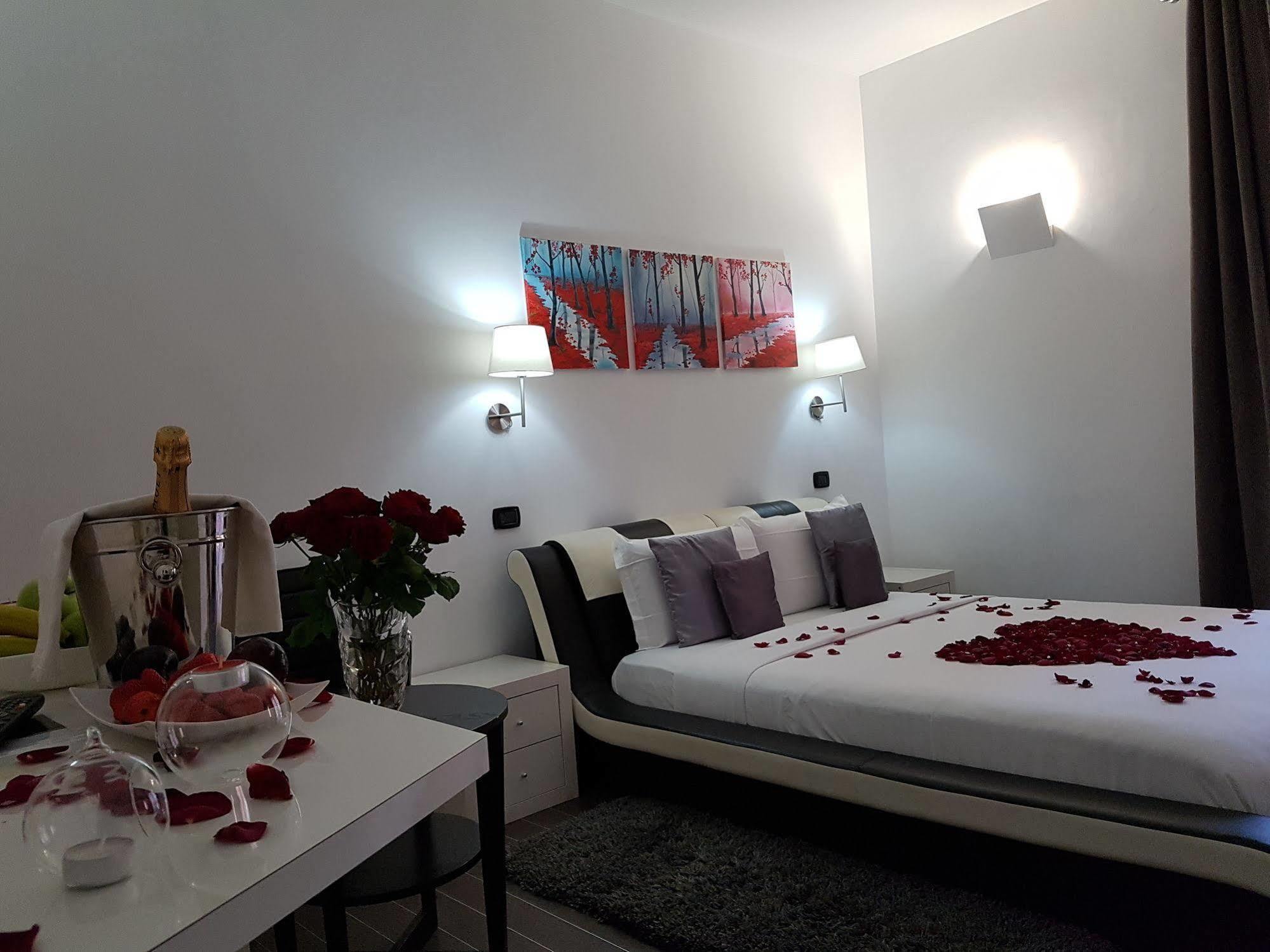 Gregorio VII Luxury Suites Roma Esterno foto